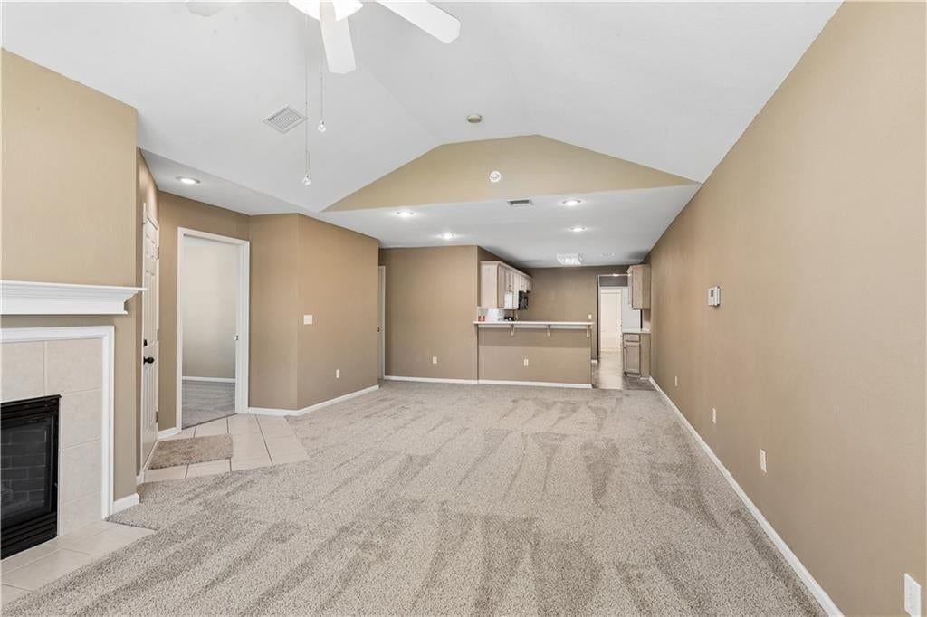 931 NE Devon Drive — photo 6