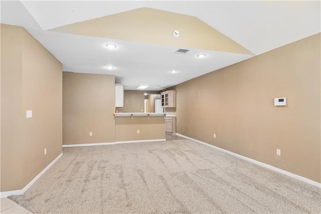 931 NE Devon Drive — photo 8