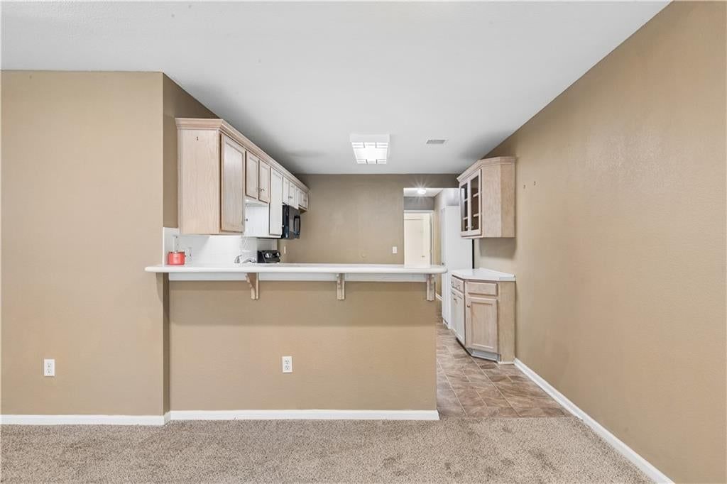 931 NE Devon Drive — photo 9