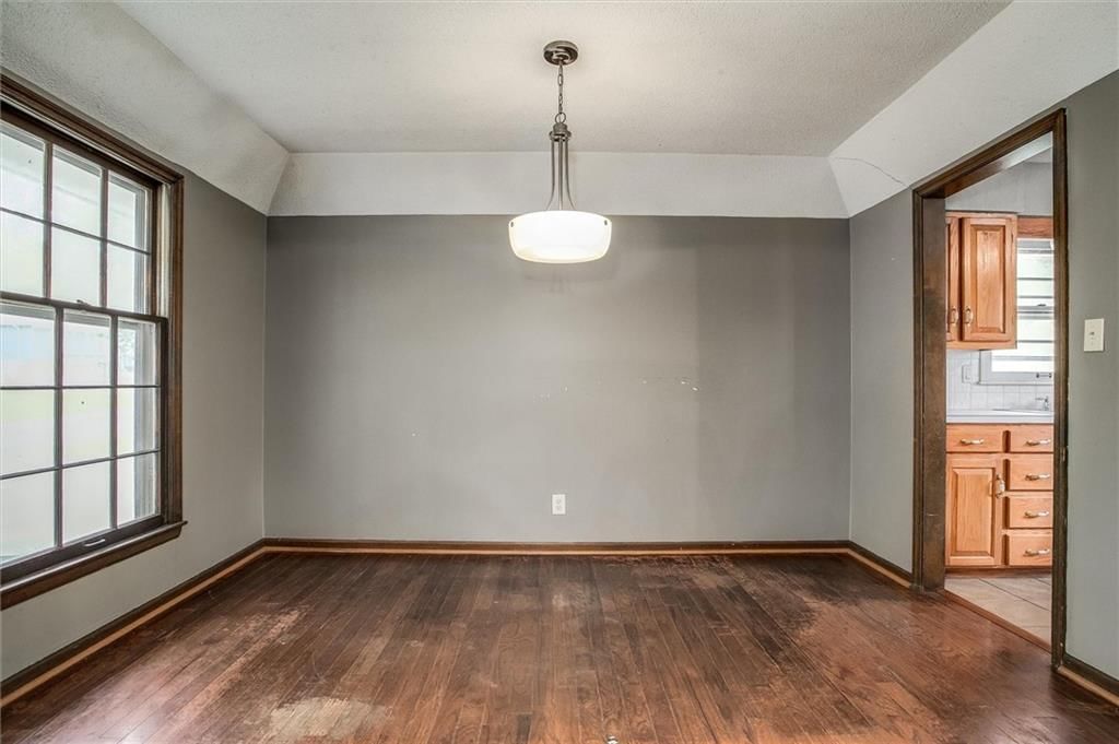 12837 Sycamore Avenue — photo 7