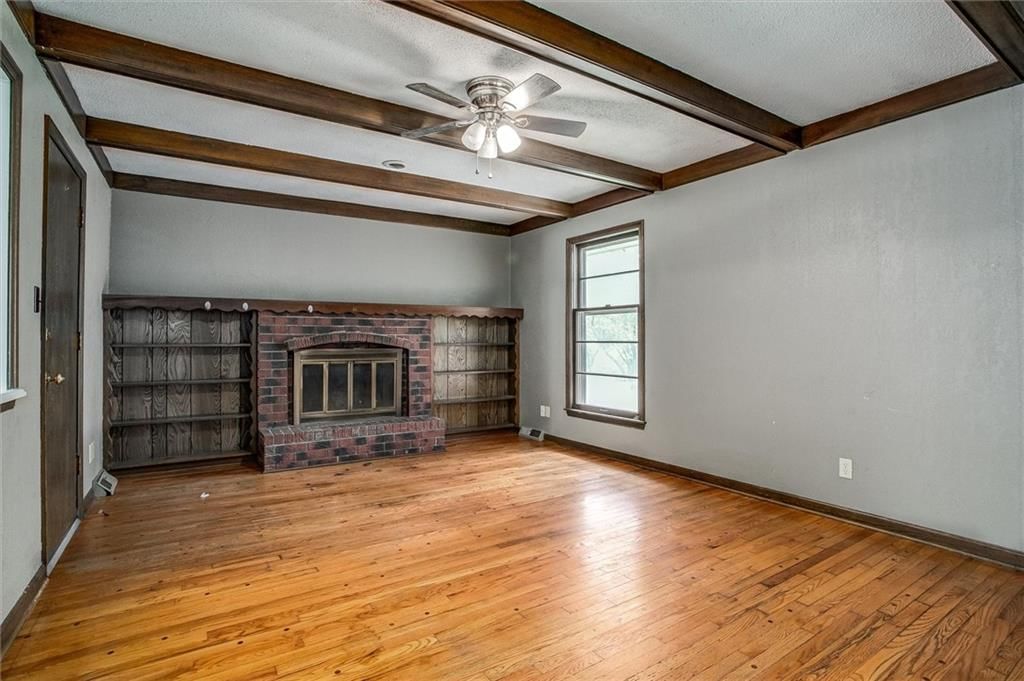 12837 Sycamore Avenue — photo 13