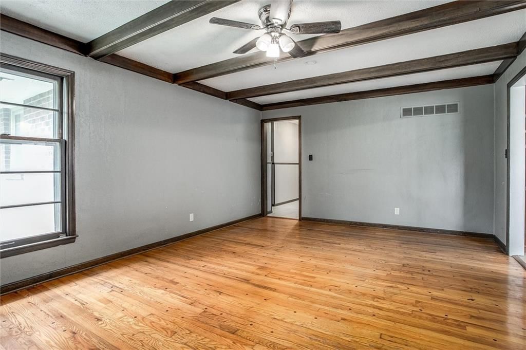 12837 Sycamore Avenue — photo 15