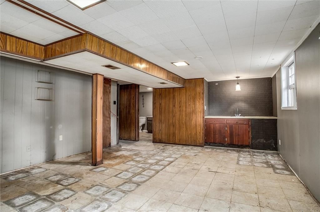 12837 Sycamore Avenue — photo 25