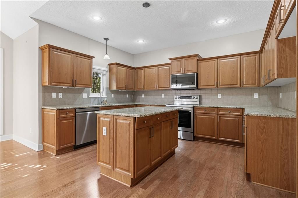 7108 Aminda Street — photo 11