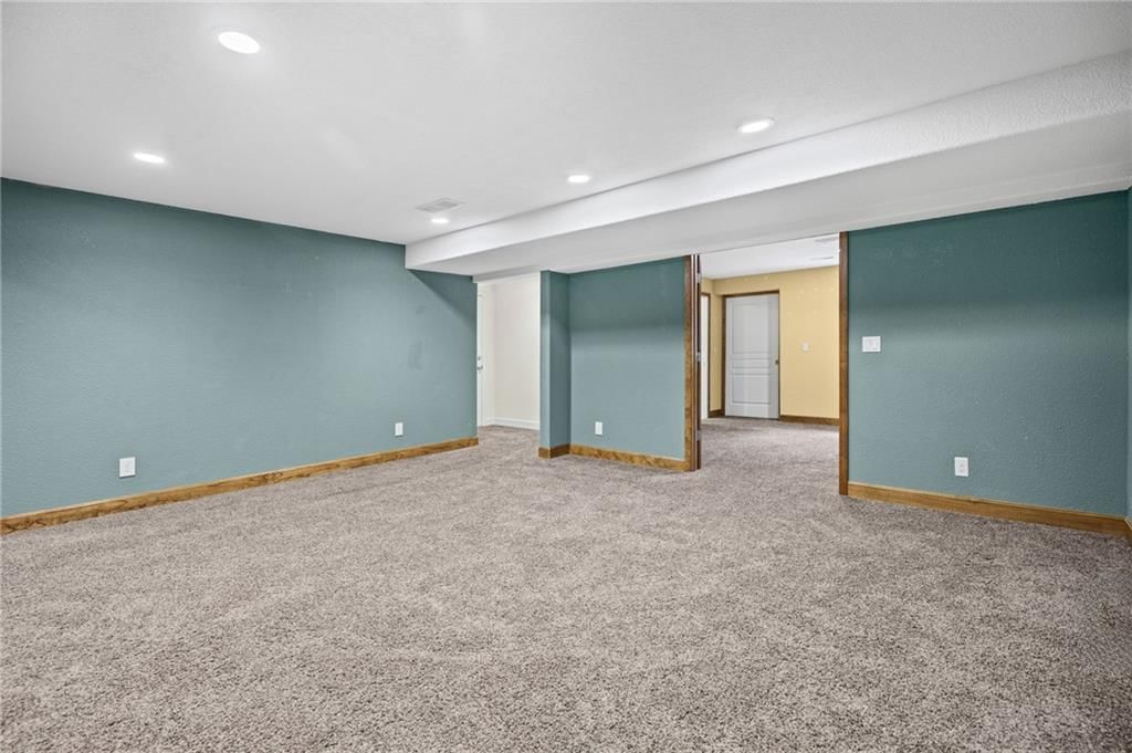 7108 Aminda Street — photo 41