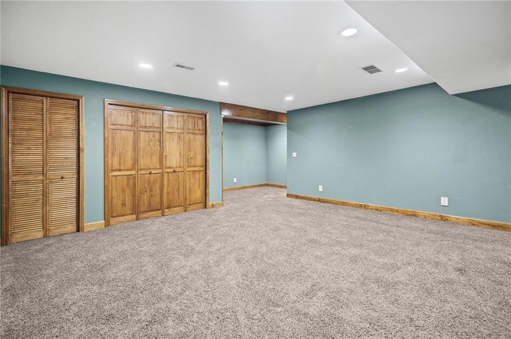 7108 Aminda Street — photo 42