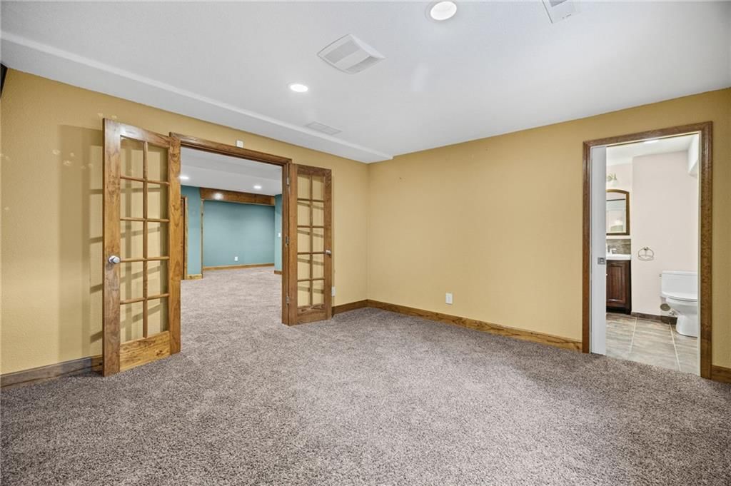 7108 Aminda Street — photo 44