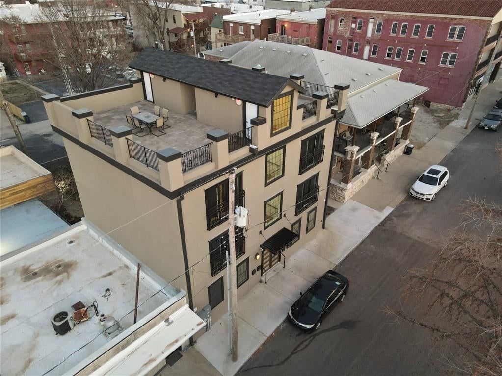 511 Campbell Street — photo 3
