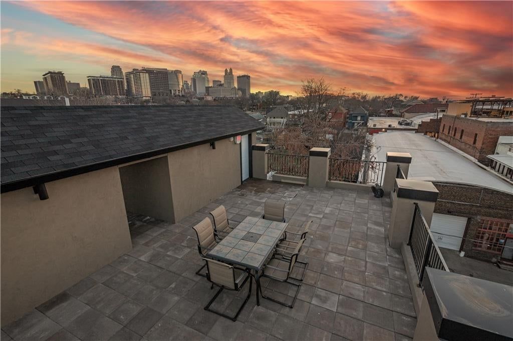 511 Campbell Street — photo 9