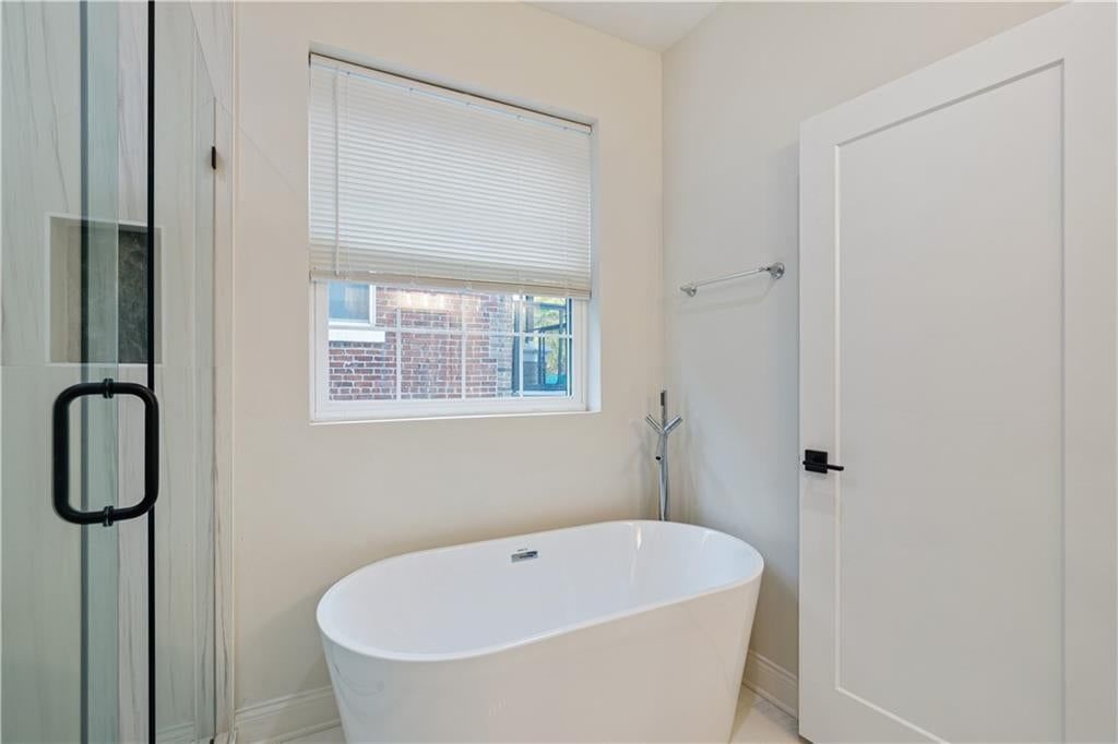 511 Campbell Street — photo 13