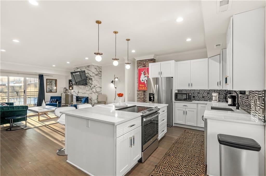 511 Campbell Street — photo 28