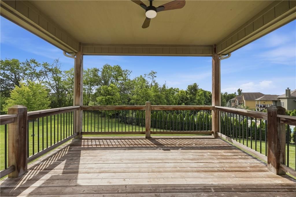 Photo 18 of 50 - 4229 S White Sands Court, Independence, MO 64015