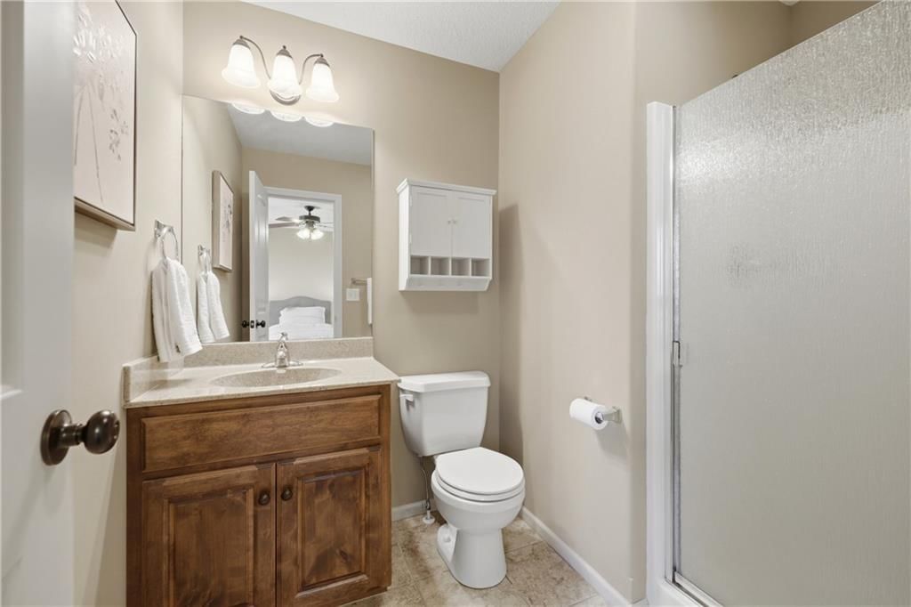 Photo 36 of 50 - 4229 S White Sands Court, Independence, MO 64015