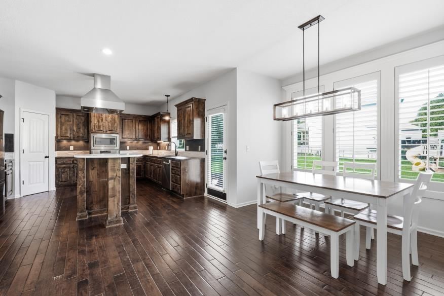 2298 W Hazelwood Street — photo 10