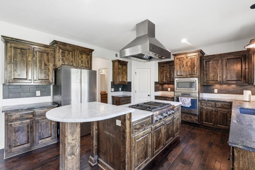 2298 W Hazelwood Street — photo 12
