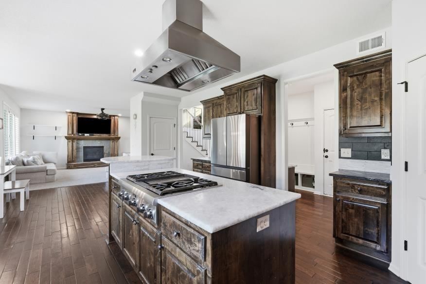 2298 W Hazelwood Street — photo 15