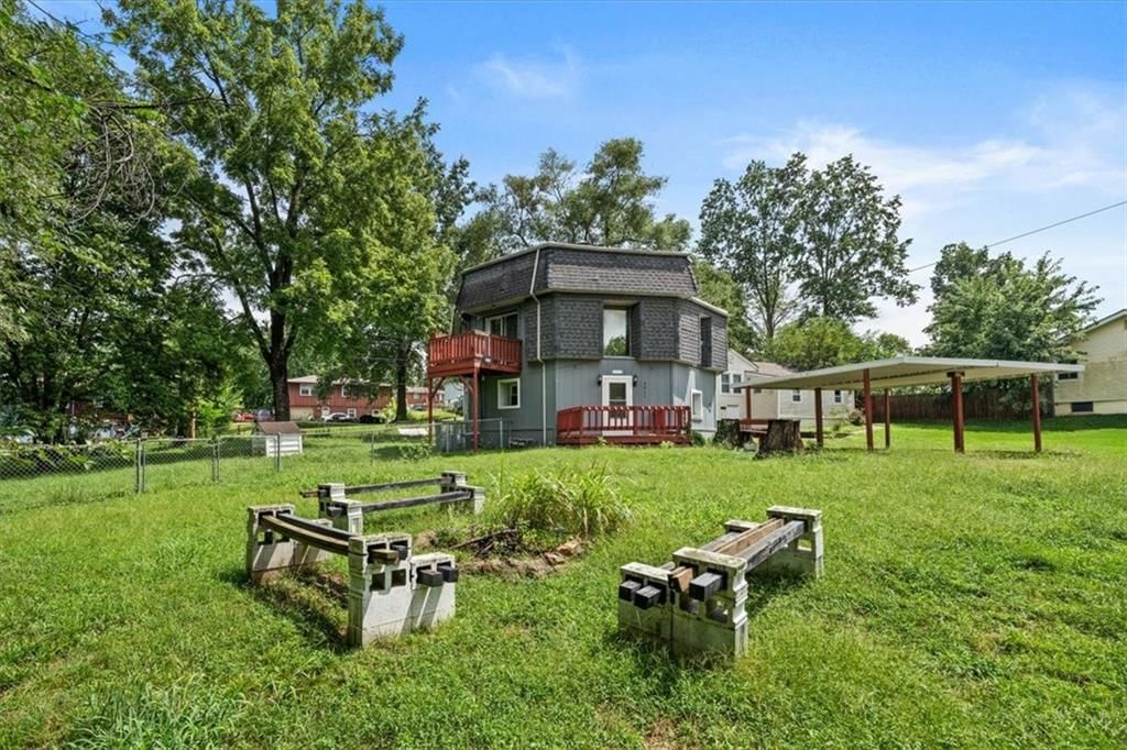 4011 - 4013 N Jackson Avenue, Kansas City, MO: listing photo 2