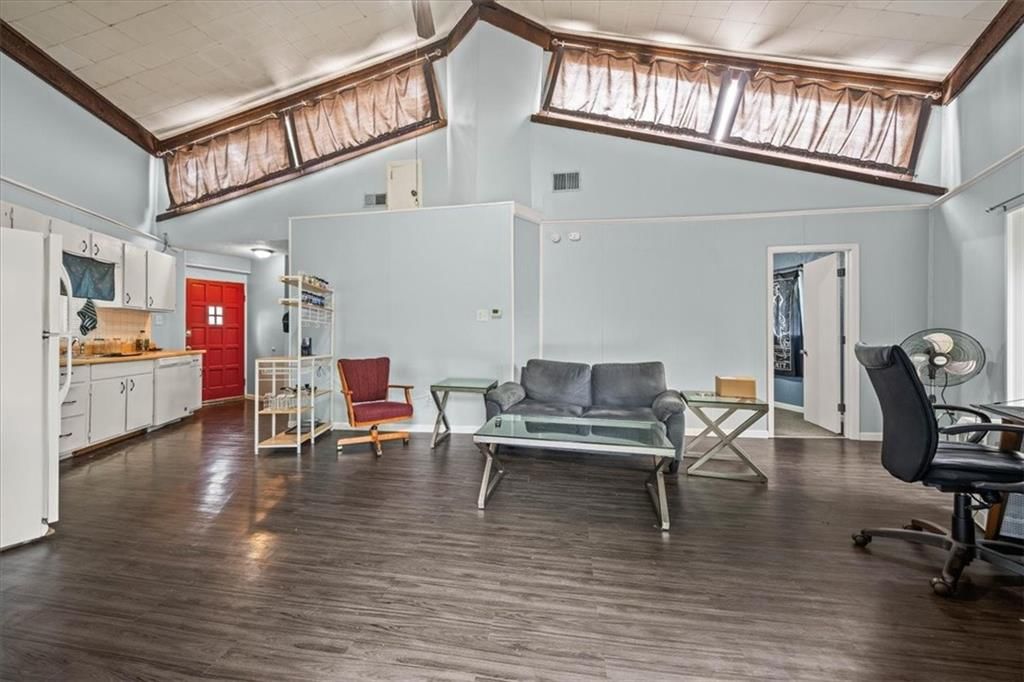 Photo 22 of 28 - 4011 - 4013 N Jackson Avenue, Kansas City, MO 64117