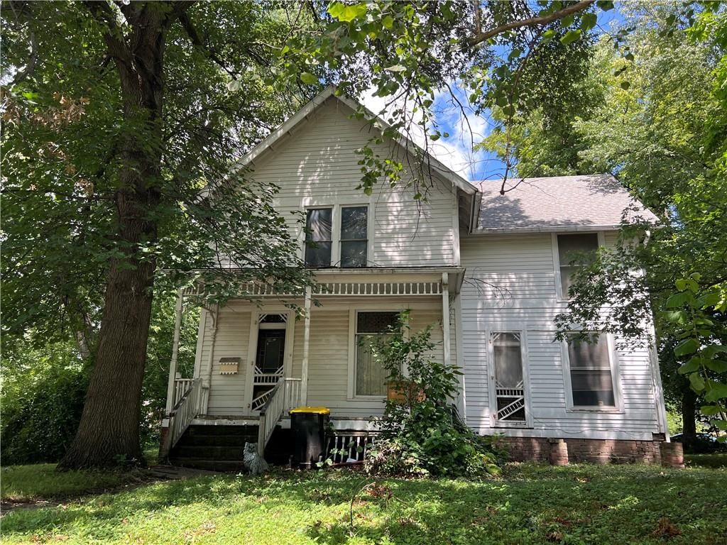 1207 W Chestnut Street, Savannah, MO