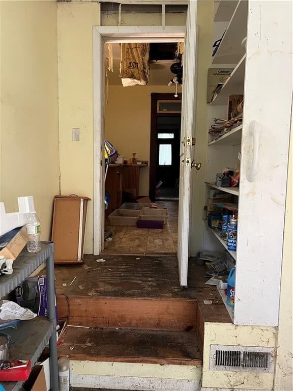 1207 W Chestnut Street — photo 8