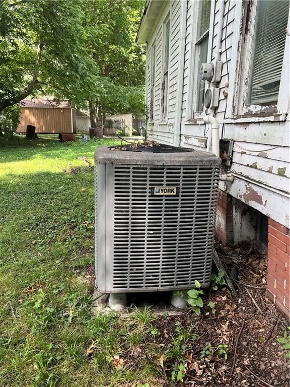 1207 W Chestnut Street — photo 14