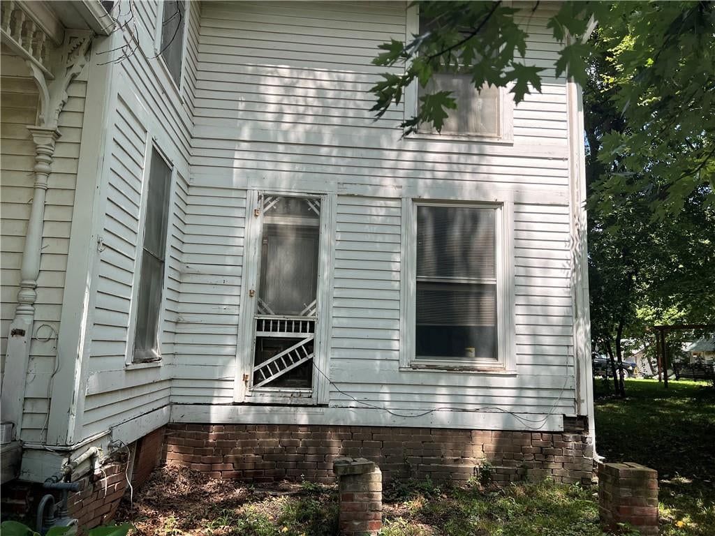 1207 W Chestnut Street — photo 15
