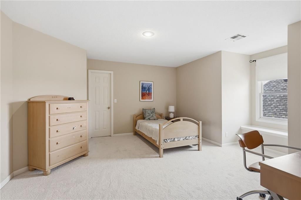 5649 NE Northgate Crossing — photo 42