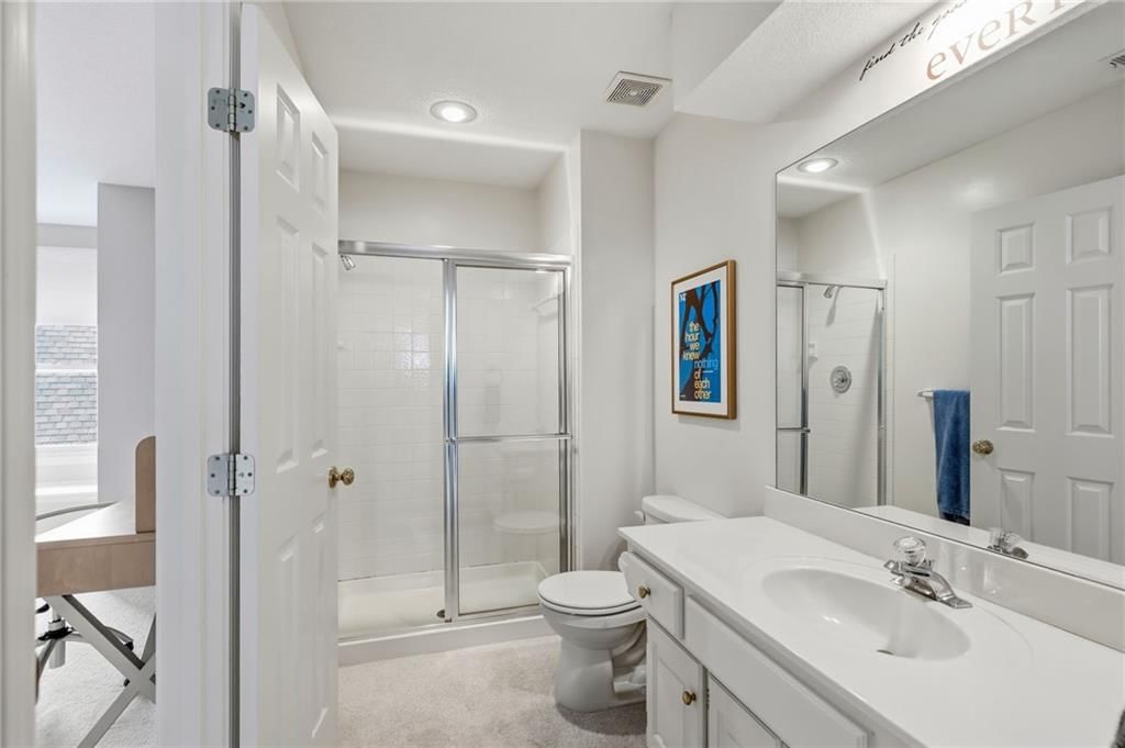 5649 NE Northgate Crossing — photo 43
