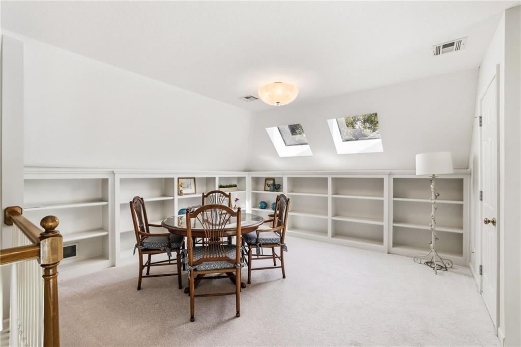 5649 NE Northgate Crossing — photo 46