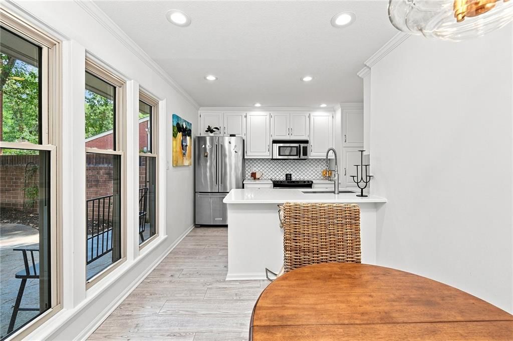 6244 Rosewood Street — photo 12