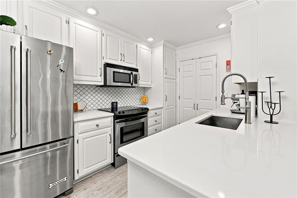 6244 Rosewood Street — photo 16