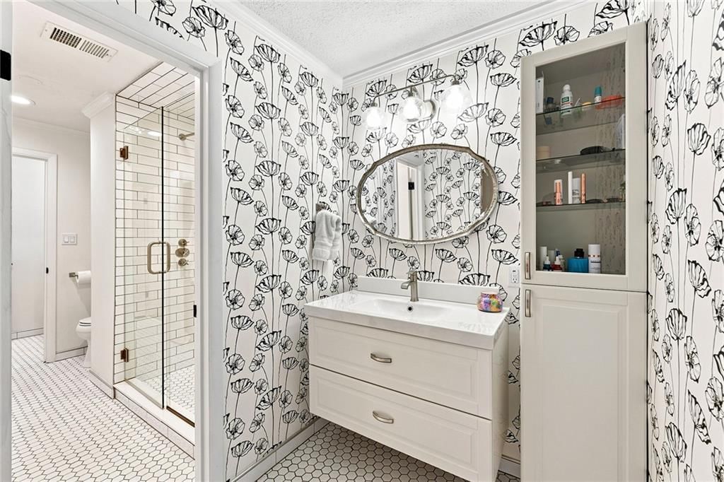 6244 Rosewood Street — photo 27