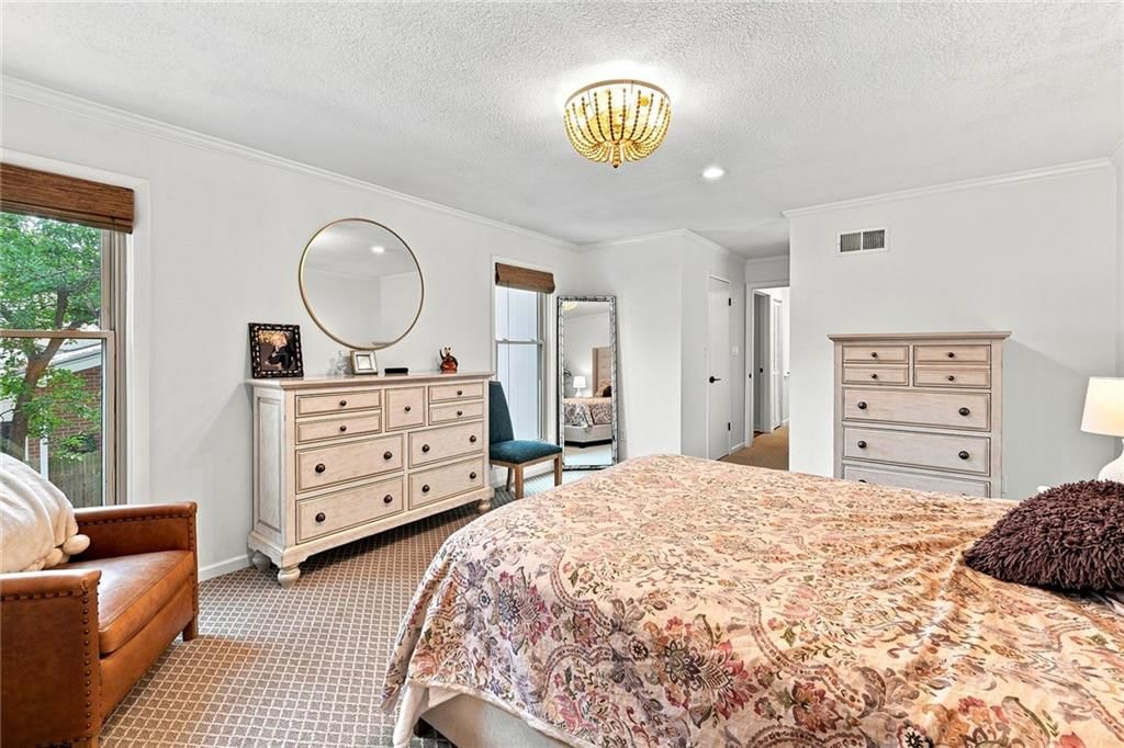 6244 Rosewood Street — photo 29