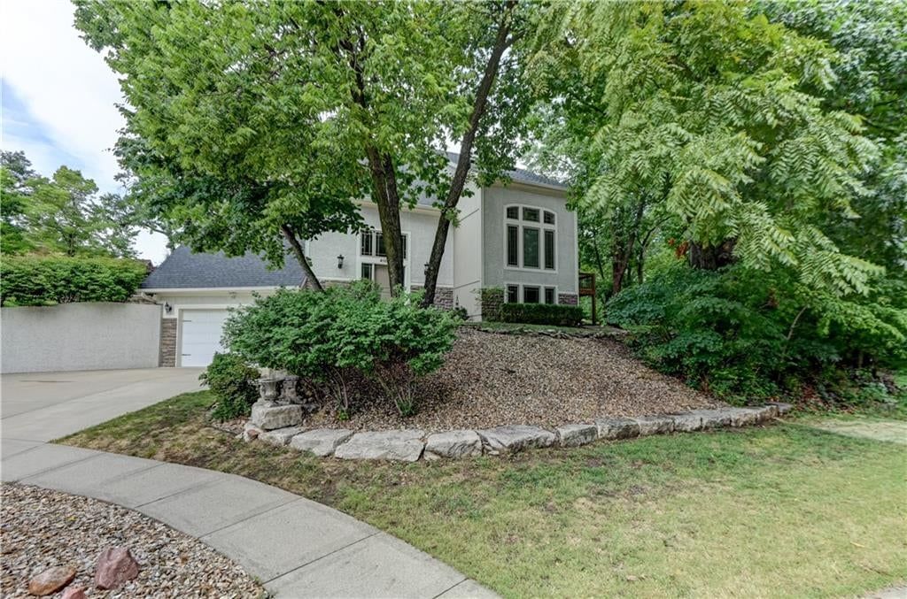 4108 NW 73rd Street — photo 2