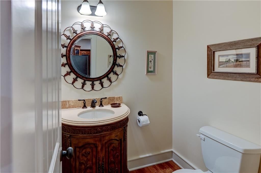 4108 NW 73rd Street — photo 34