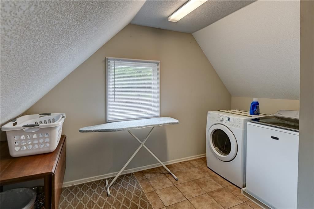 4108 NW 73rd Street — photo 35