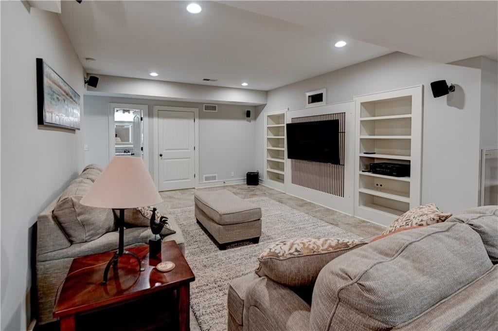 4108 NW 73rd Street — photo 64