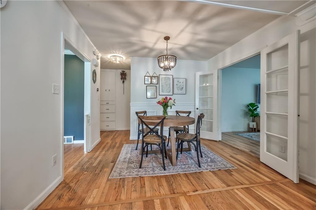 5531 REEDS Road — photo 9