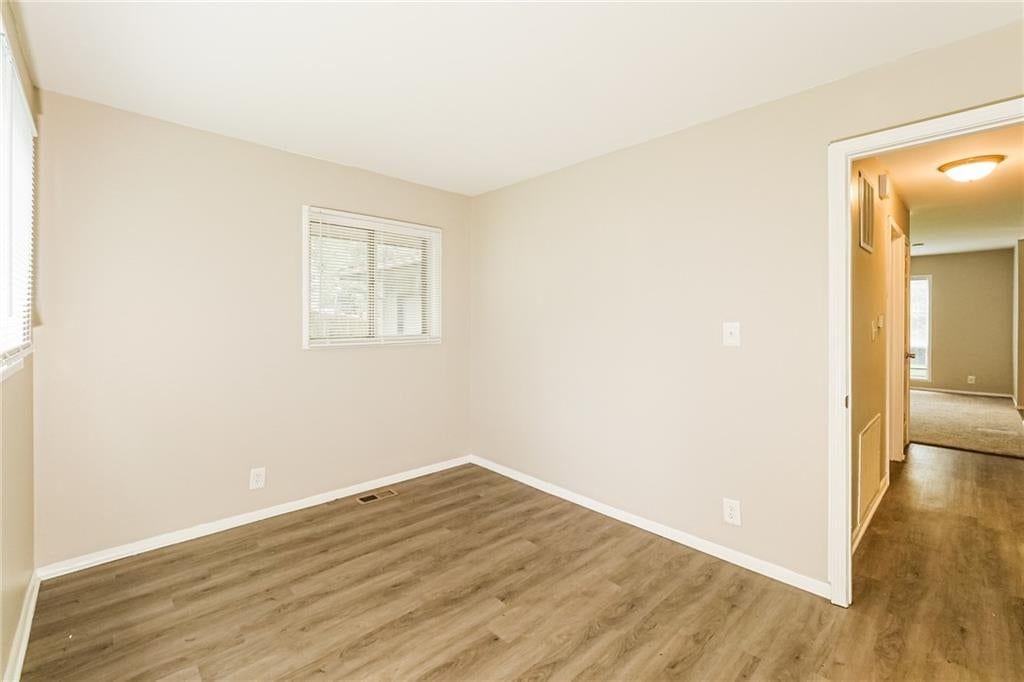 8706 E 91st Street — photo 9