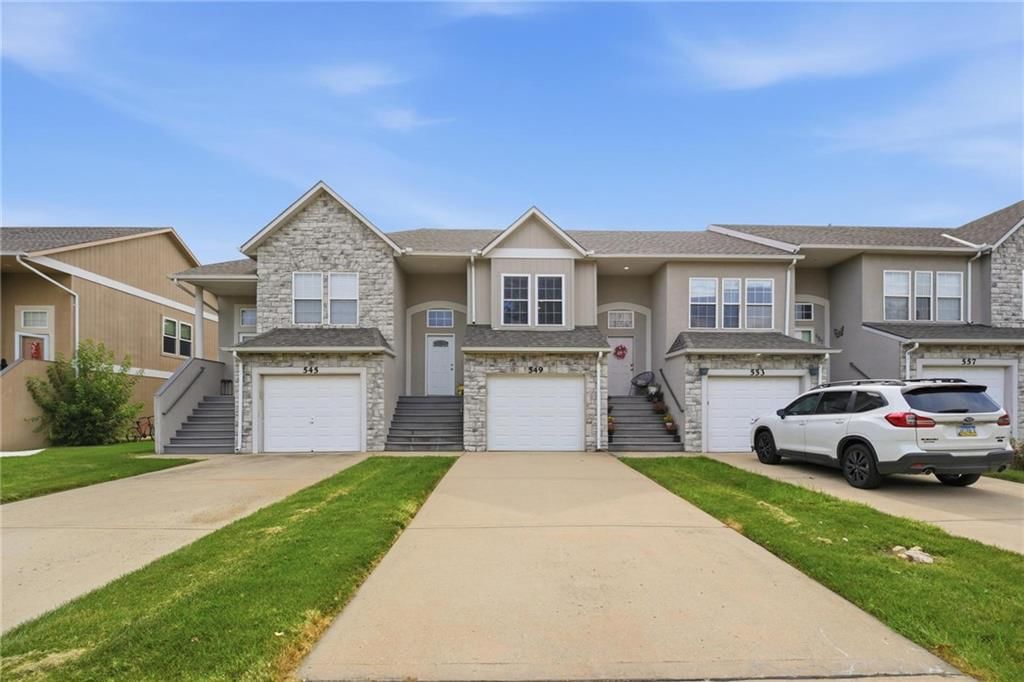 549 S Woodson Lane — photo 33
