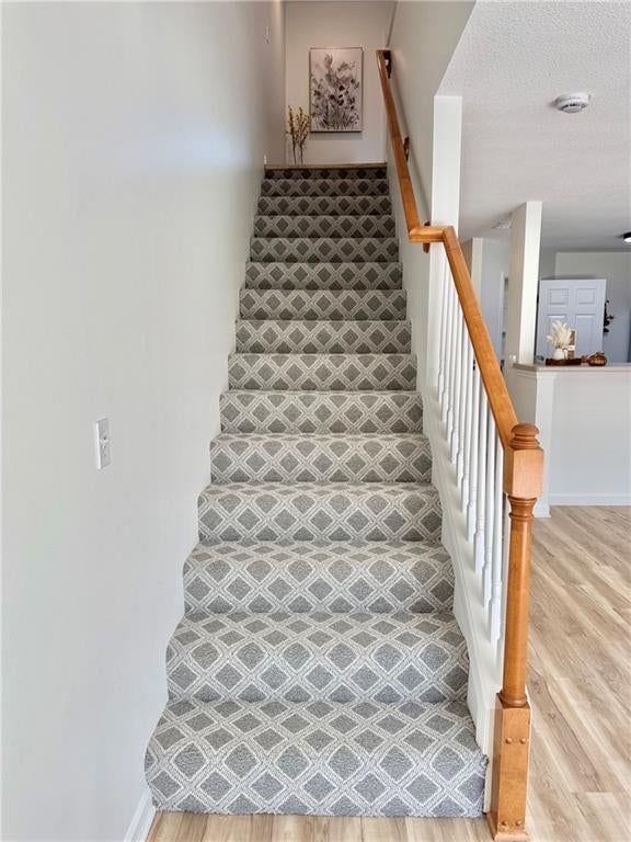 Photo 19 of 36 - 5402 N Fairmount Avenue, Kansas City, MO 64118