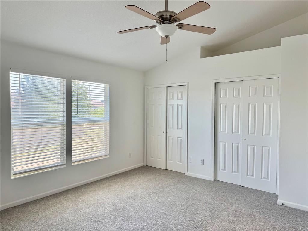 Photo 23 of 36 - 5402 N Fairmount Avenue, Kansas City, MO 64118
