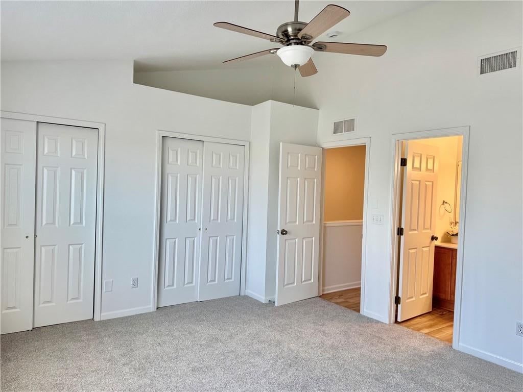 Photo 24 of 36 - 5402 N Fairmount Avenue, Kansas City, MO 64118