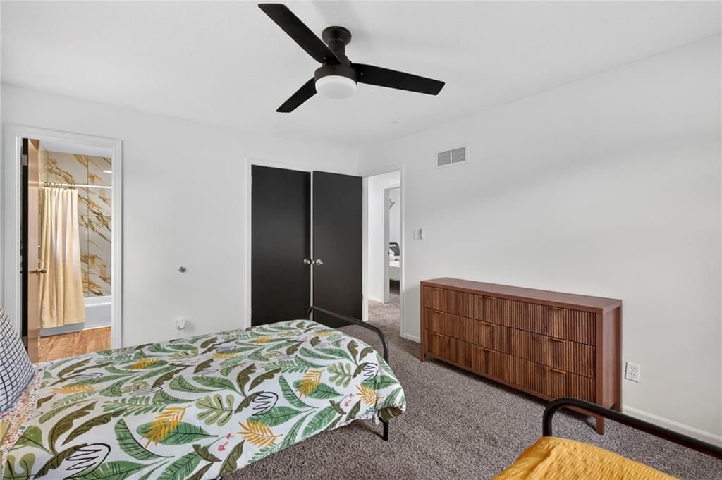 12918 Sycamore Avenue — photo 21