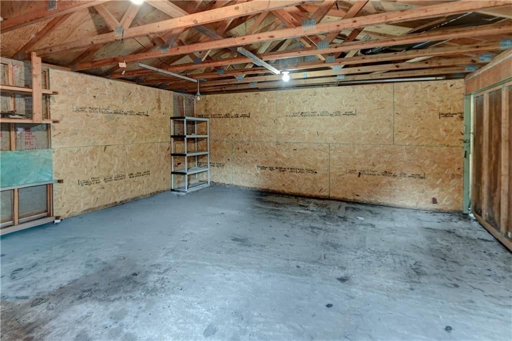 Photo 31 of 33 - 931 Kickapoo Street, Leavenworth, KS 66048
