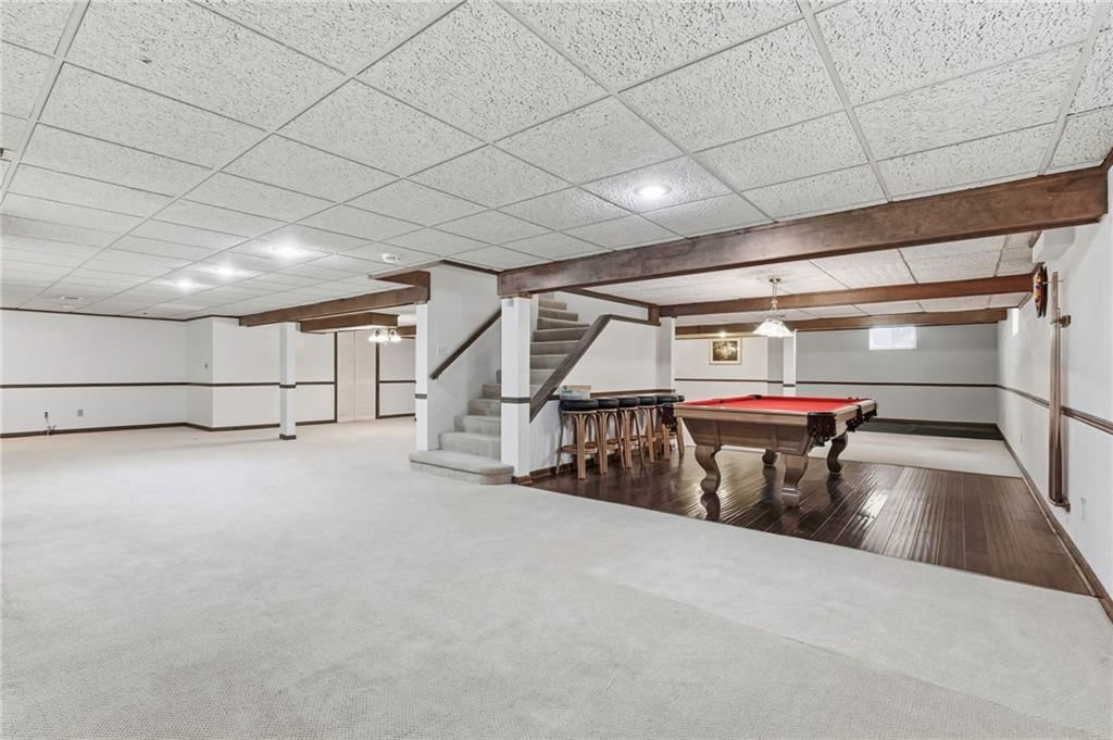 Photo 32 of 37 - 10164 Mackey Street, Overland Park, KS 66212