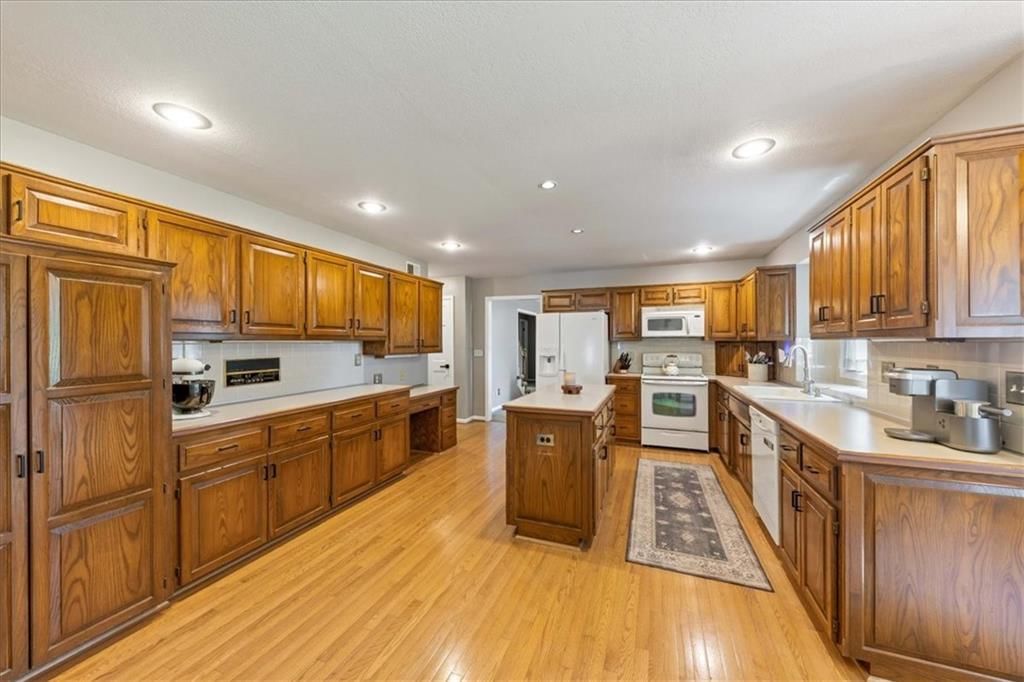 6728 N Quincy Circle — photo 14