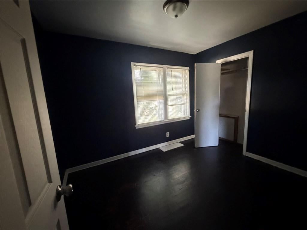 Photo 11 of 14 - 1003-1005 W College Street, Independence, MO 64050