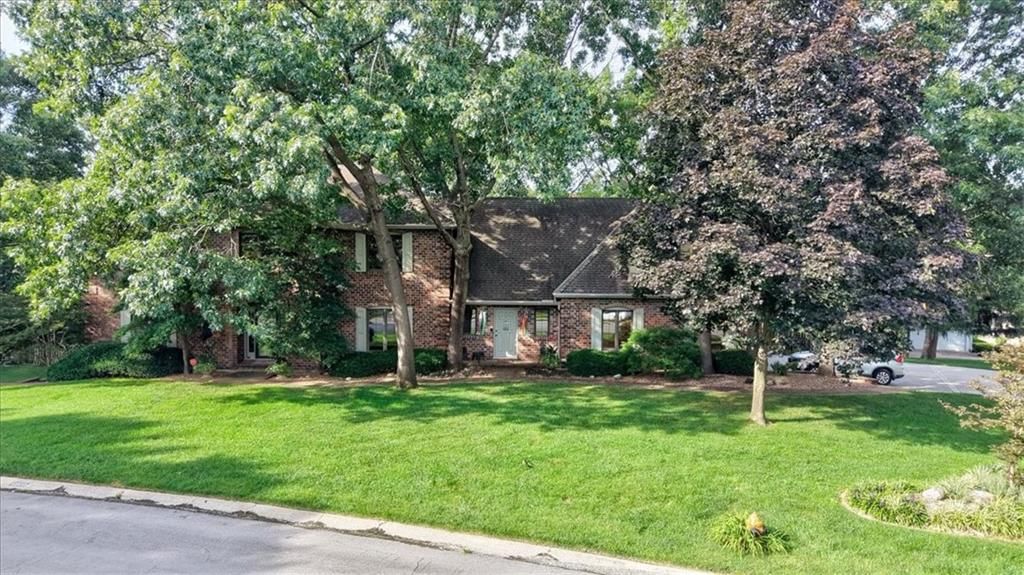 4900 Whitney Drive — photo 4