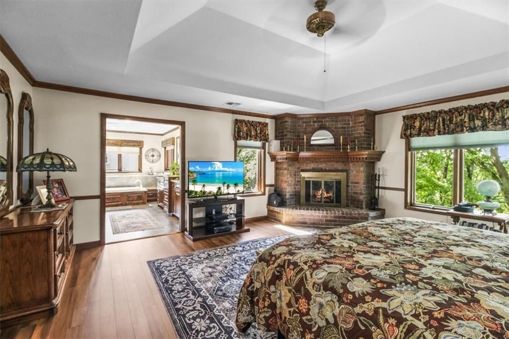4900 Whitney Drive — photo 17